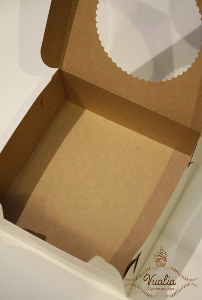 Torto dėžutė su langeliu