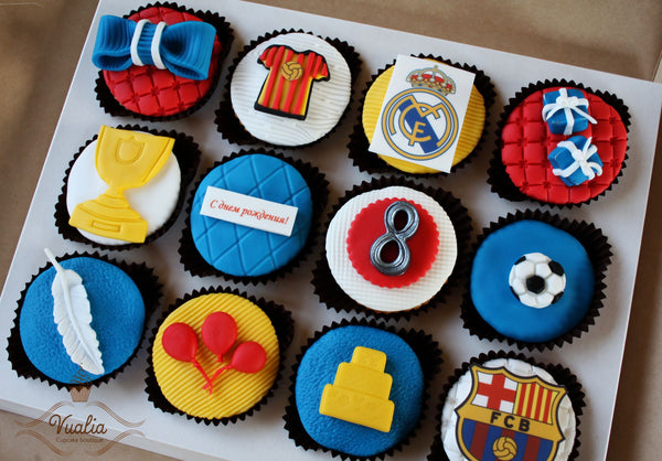 Futbolo keksiukai, dovana berniukams, mini cakes, cupcakes from Vualia