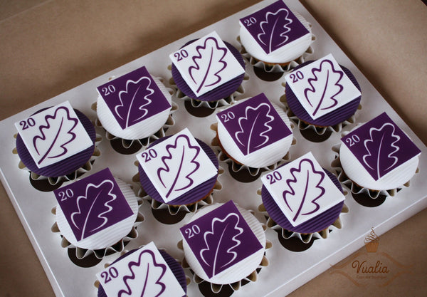 Glimstedt cupcakes, Keksiukai su logotipais, keksiukai įmonėms, keksiukai verslui, keksiukai su logotipu