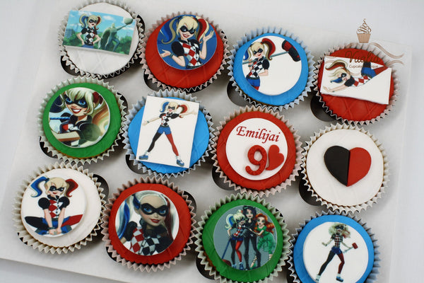 Keksiukai “Harley Quinn cupcakes”
