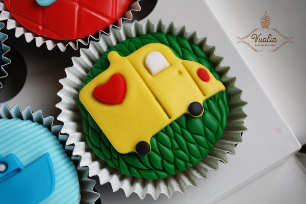 Keksiukai su mašinytėmis, Keksiukai su transporto priemonėmis, dovanos berniukui, cupcake children, mini cakes, cupcakes from Vualia